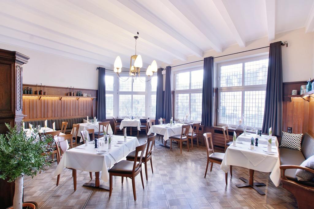Hotel Eifelbraeu Битбург Экстерьер фото