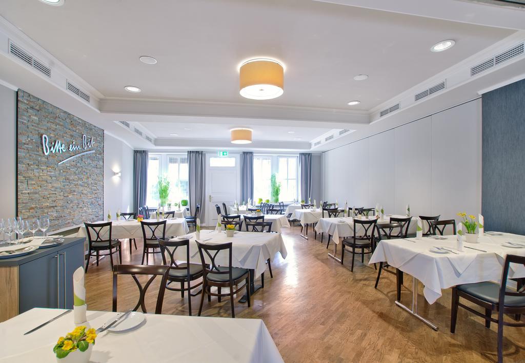 Hotel Eifelbraeu Битбург Экстерьер фото